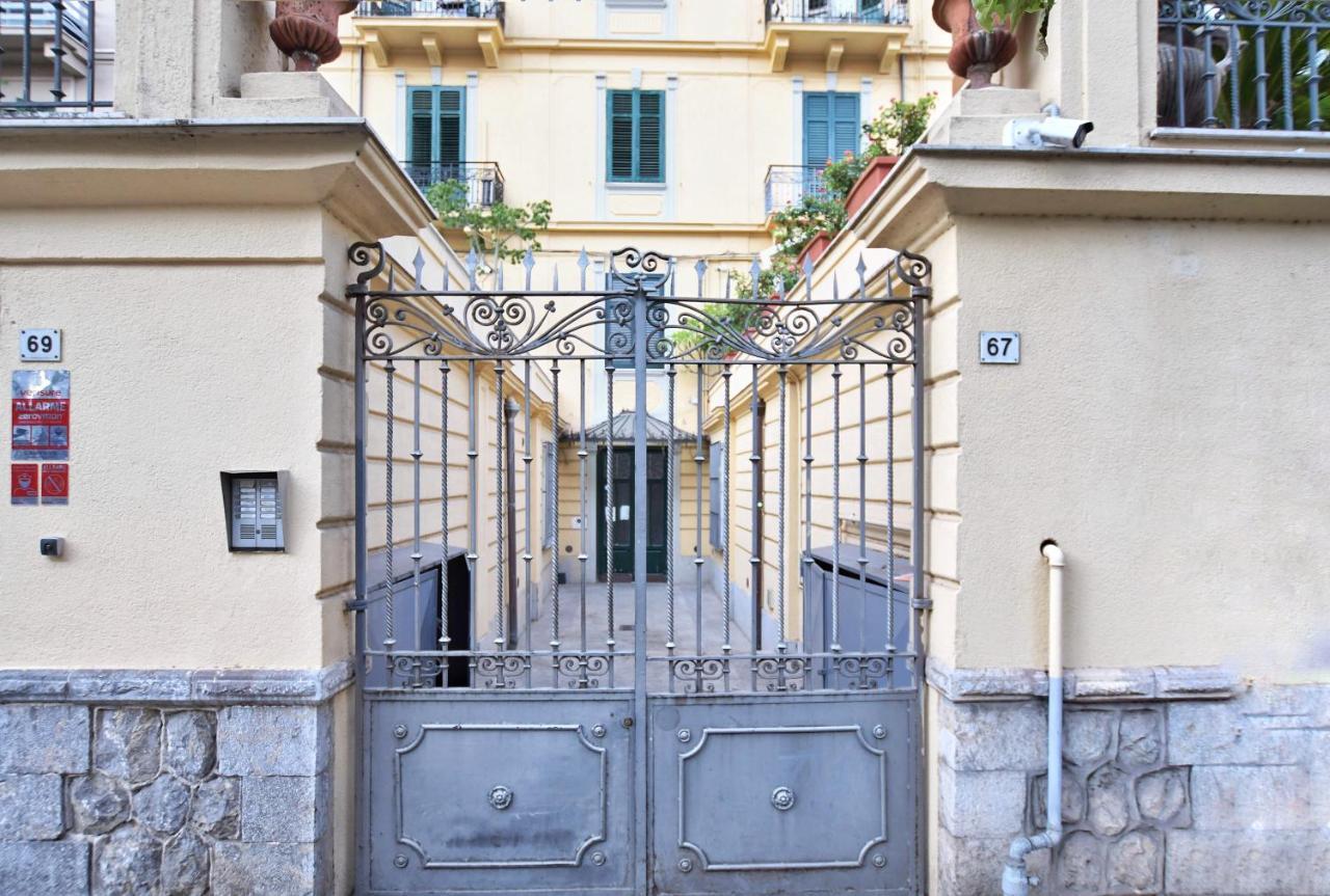 Iflat Dimora Giardino Inglese Apartman Palermo Kültér fotó